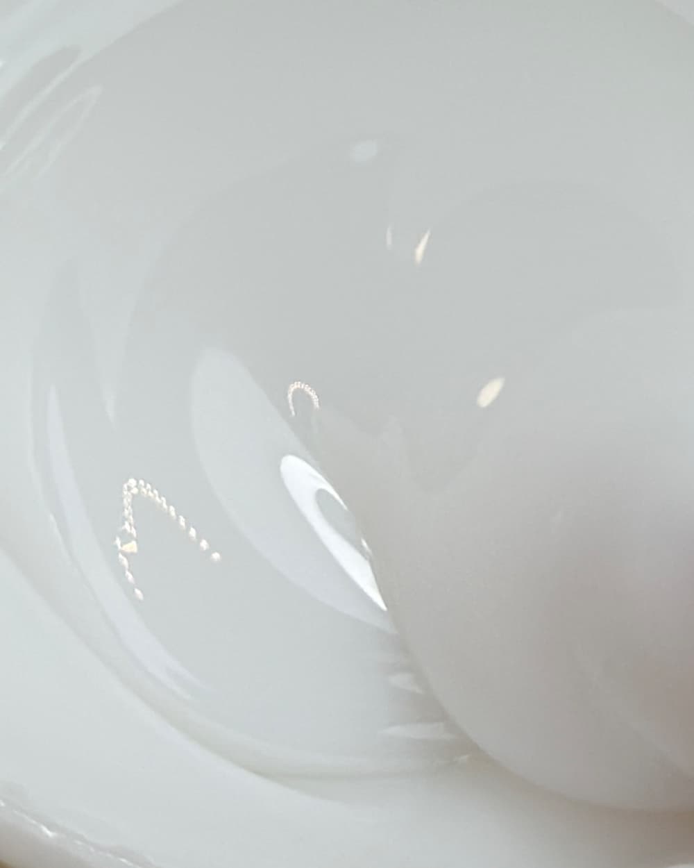 Fluid Perfect Builder Gel — Cool Milky White